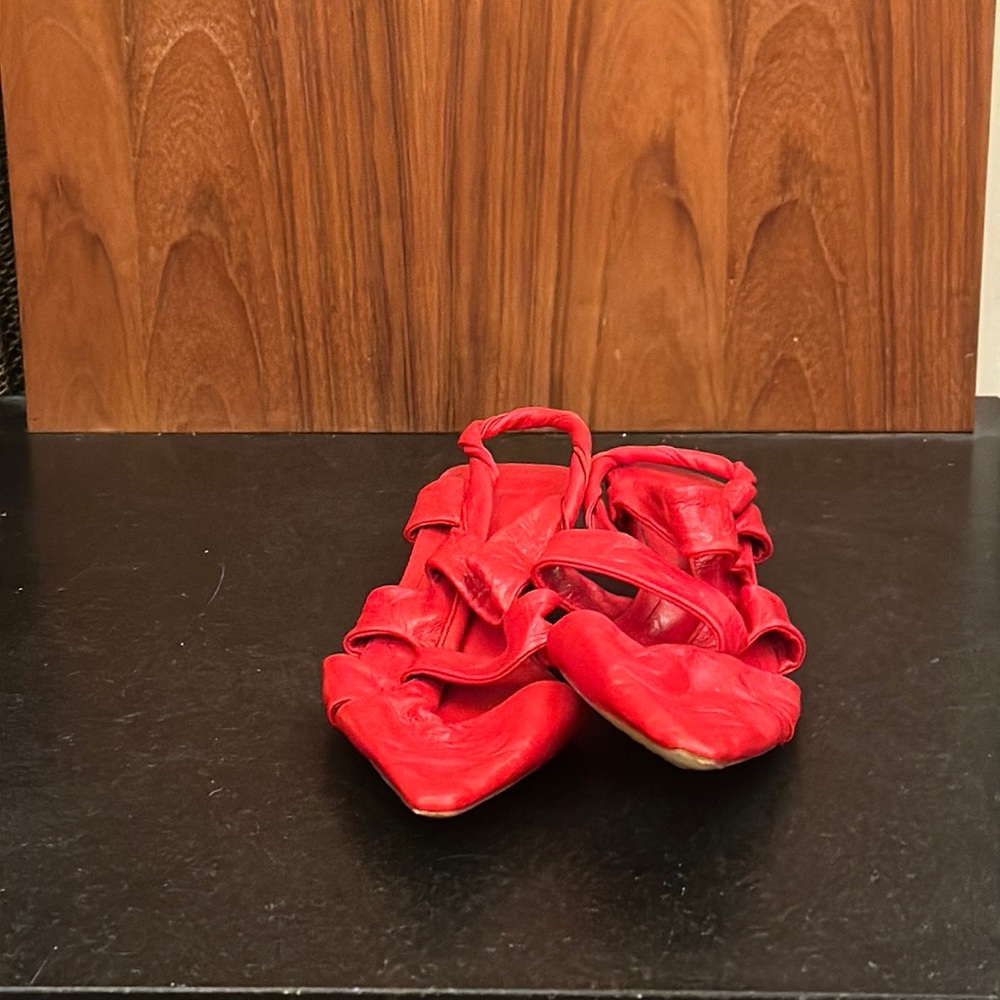 Bottega, Veneta Red Strip Pumps